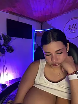 Isabella_boobd: απευθείας συνομιλία ΧΧΧ
