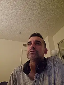 myth5hk Chat XXX in diretta