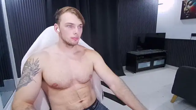 YourHotGregn Live XXX chat