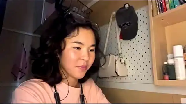 צ'אט XXX בשידור חי של JennyCarpenter