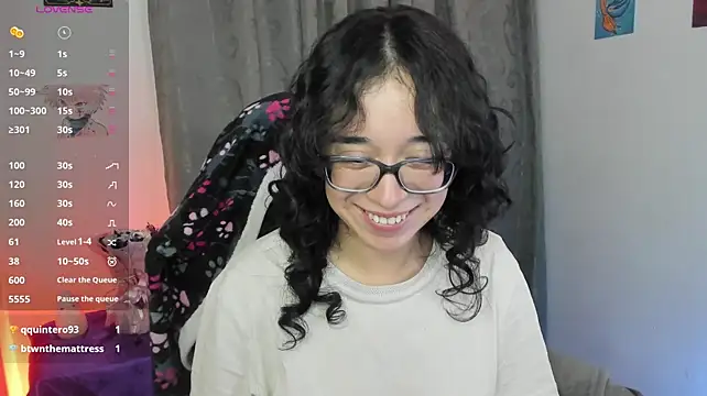 XXX chat uživo modela indra_cam
