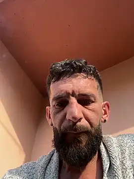 Michel_huge Obrolan Langsung XXX