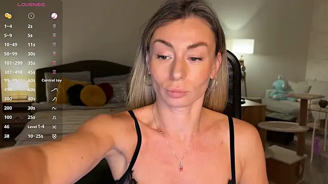 DannaEvan Live XXX-Chat