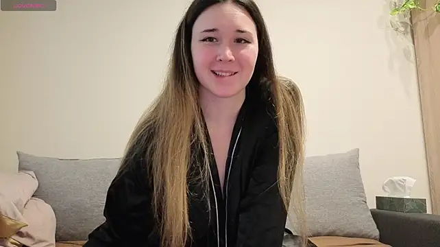 MaryHillx Chat XXX in diretta