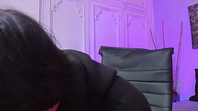 Chat +18 de Tyler_durten ao vivo