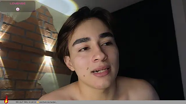 Connorr_01 Live XXX-chat