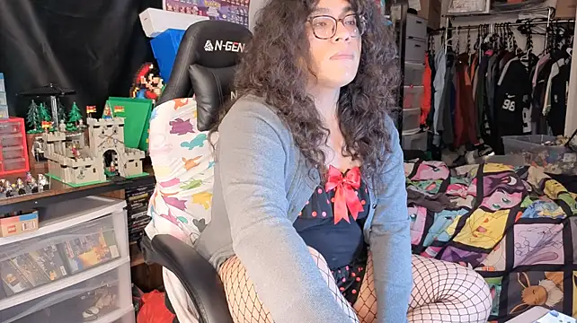 Chat XXX en directo de ShinyCherub