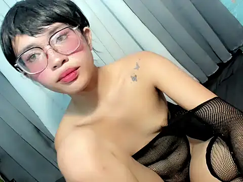 rian_shemale 即時 XXX 聊天