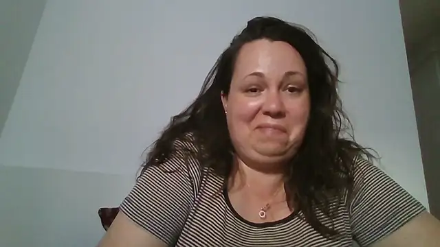 WendyRhoades live XXX chat