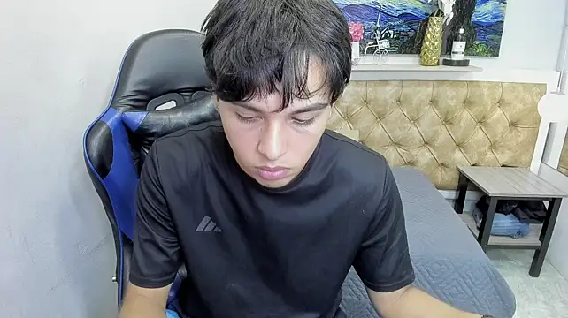 XXX chat uživo modela StiwenTwink