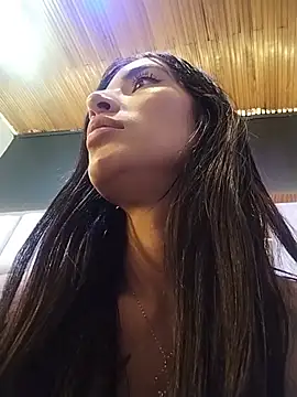 Avi_Thomsonn's Live XXX Chat