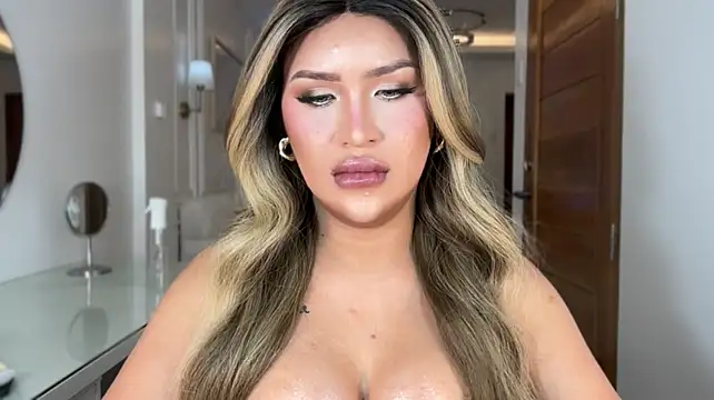 Your_Majesty_Tyra Live XXX-Chat