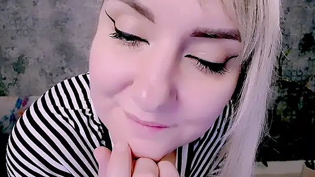 Chat XXX ao vivo de Djullia