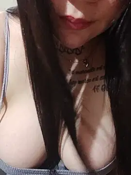 Chat +18 de isabellavnz ao vivo