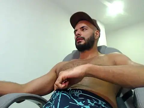 ThiagoToro live XXX chat
