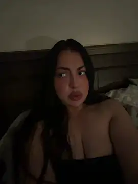 Chat XXX en directo de JanessaAfterDark