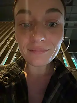 XXX chat uživo modela KattyMurr
