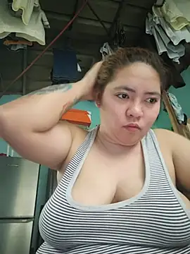 Czat XXX na żywo – dirtymumnasty45