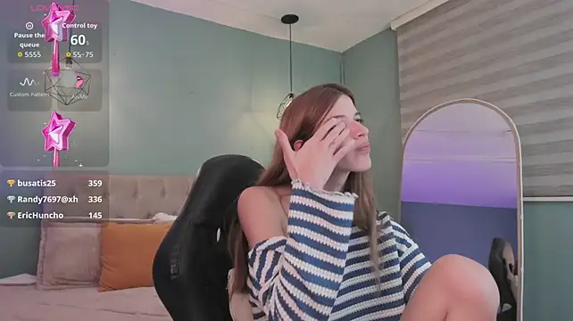 Nora_Vennucci Chat XXX in diretta