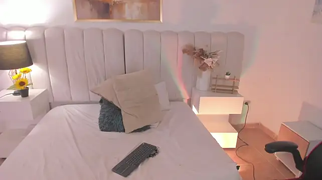 leah_bloom_ Chat XXX in diretta