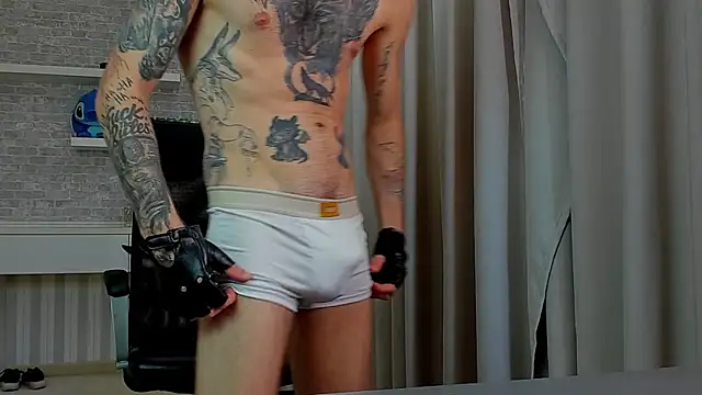 แชท XXX สดของ JonahShaw