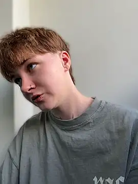 IceMur's Live XXX Chat