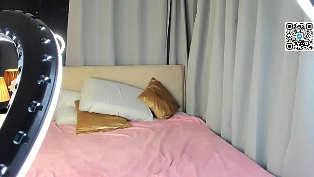 CherryLexi_ élő XXX-chatje