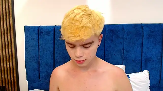 Ian_Stone Chat XXX in diretta