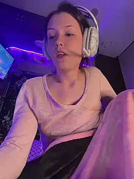 Chat XXX en directo de Lilactease