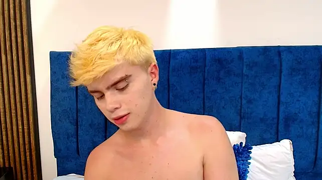 Онлайн чат XXX Ian_Stone