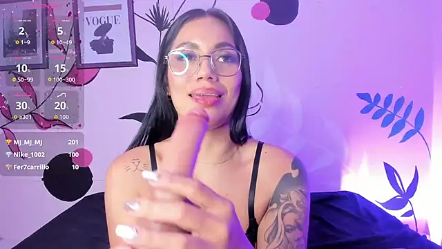 GabiHills' Live XXX Chat