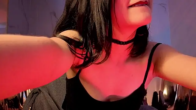 Show modela artemisa_ch1 na web-kameri