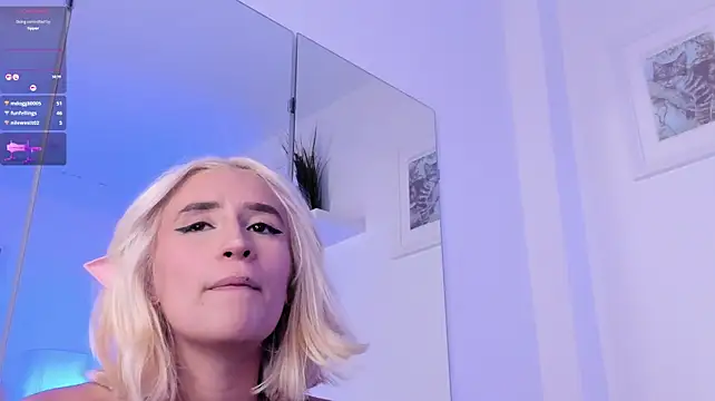 Frrancesca_ Live XXX-chat