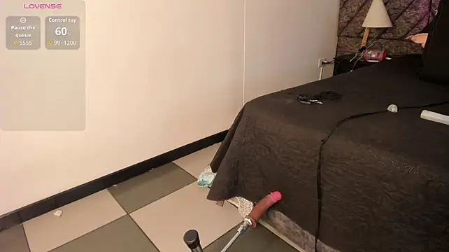DemonFoxx 即時 XXX 聊天