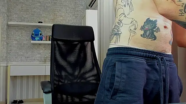 JonahShaw Chat XXX live