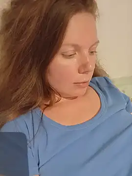 ElaizaFlanagan's Live XXX Chat