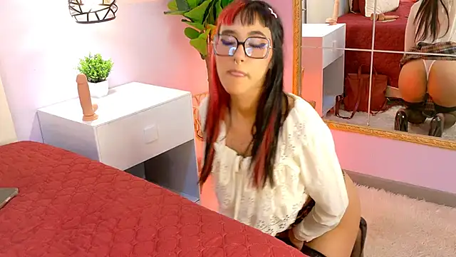 april_cobain Live XXX-chat