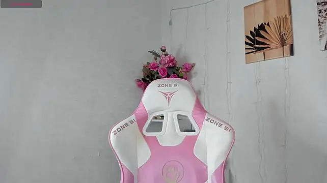 Czat XXX na żywo – BabySunsh1ne_