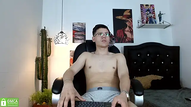 แชท XXX สดของ luca_white