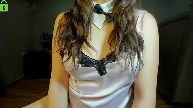 Effy_Royse élő XXX-chatje