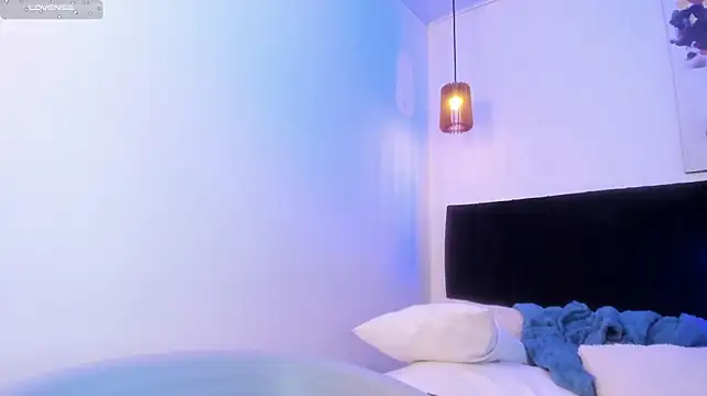 Živý XXX chat dolly_zoe