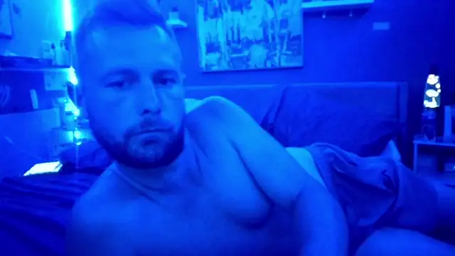 Czat XXX na żywo – FLAcloudydick