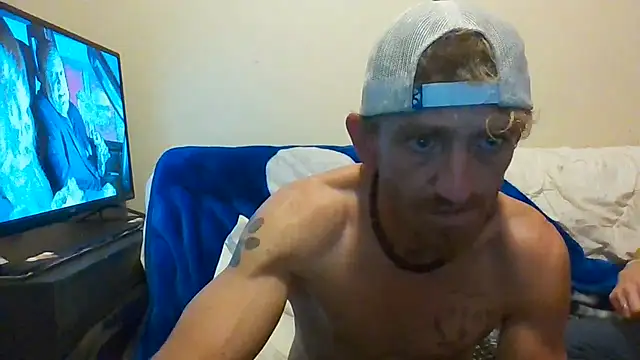 stich_wants_babmi Show in webcam