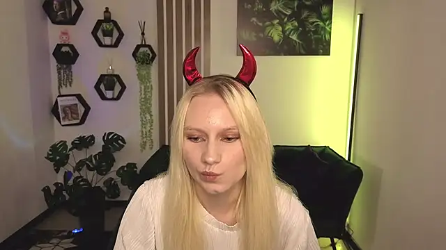 ElodieRenaud élő XXX-chatje