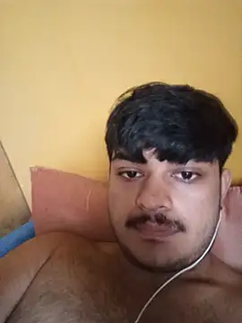 دردشة Your_Secret_Guy الجنسية المباشرة