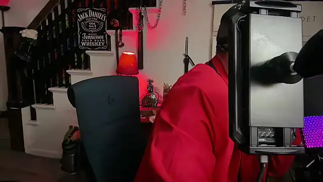 MasterDaddyCool Chat XXX live