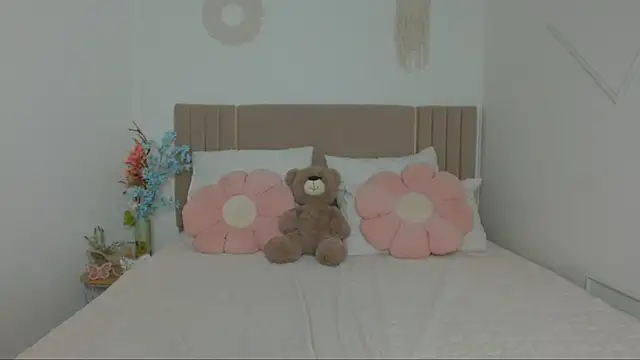 BabyyBunny- Chat XXX live