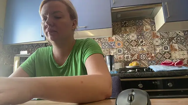 Oksi494 live XXX chat