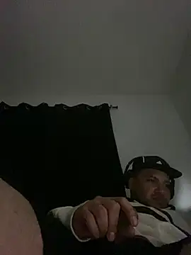GusanoDelicioso live XXX chat