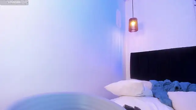 Živý XXX chat dolly_zoe